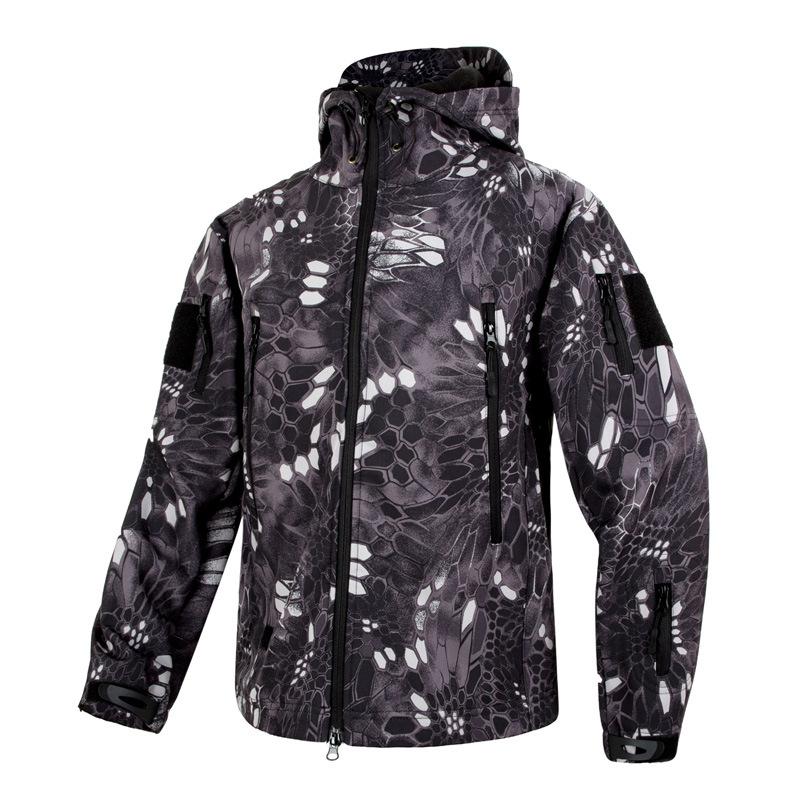 Męska kurtka wiosenno-jesienna – Outdoor Adventures Clothing recenzja i cena