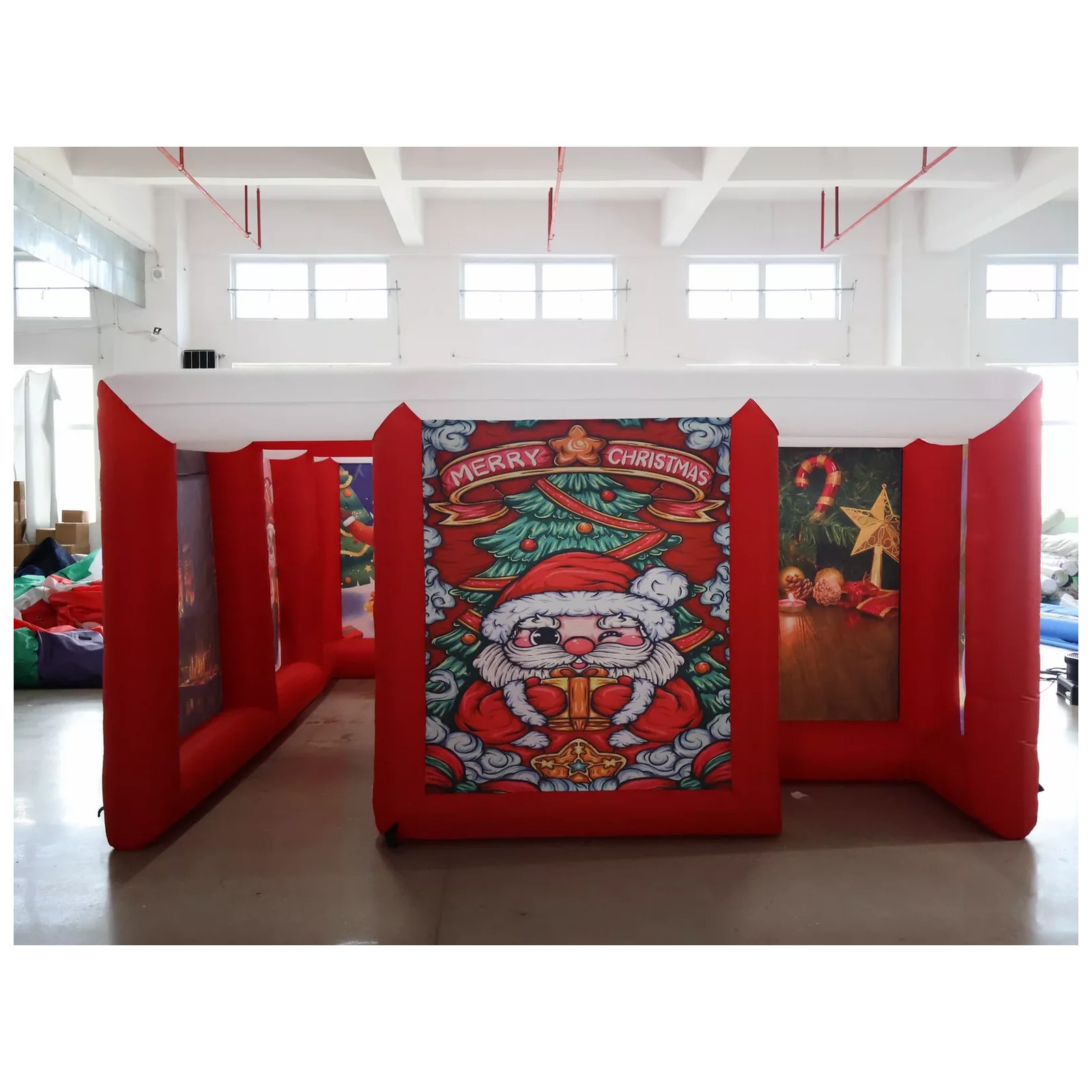 Czerwony, nadmuchiwany labiryn – Outdoor Adventure Kids Party recenzja i cena